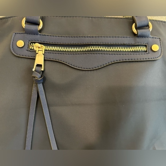 NWOT Navy Tote Bag with Adjustable Straps - Picture 2 of 9